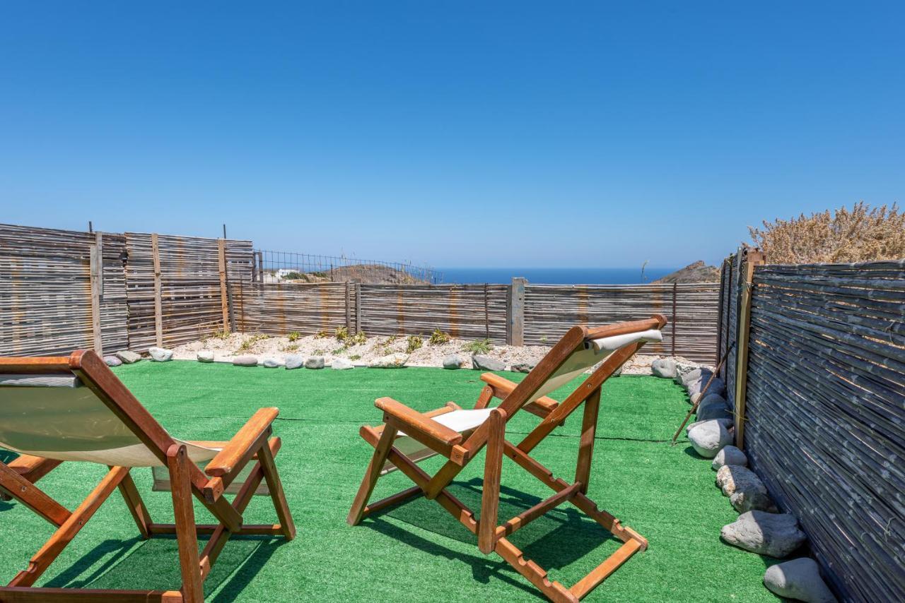 Plakes Sea View Apartment Plaka (Milos) Exteriér fotografie